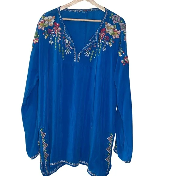 JOHNNY WAS Blue Embroidered Tunic Top Long Sleeve V Neck Floral Geometric - Picture 1 of 10